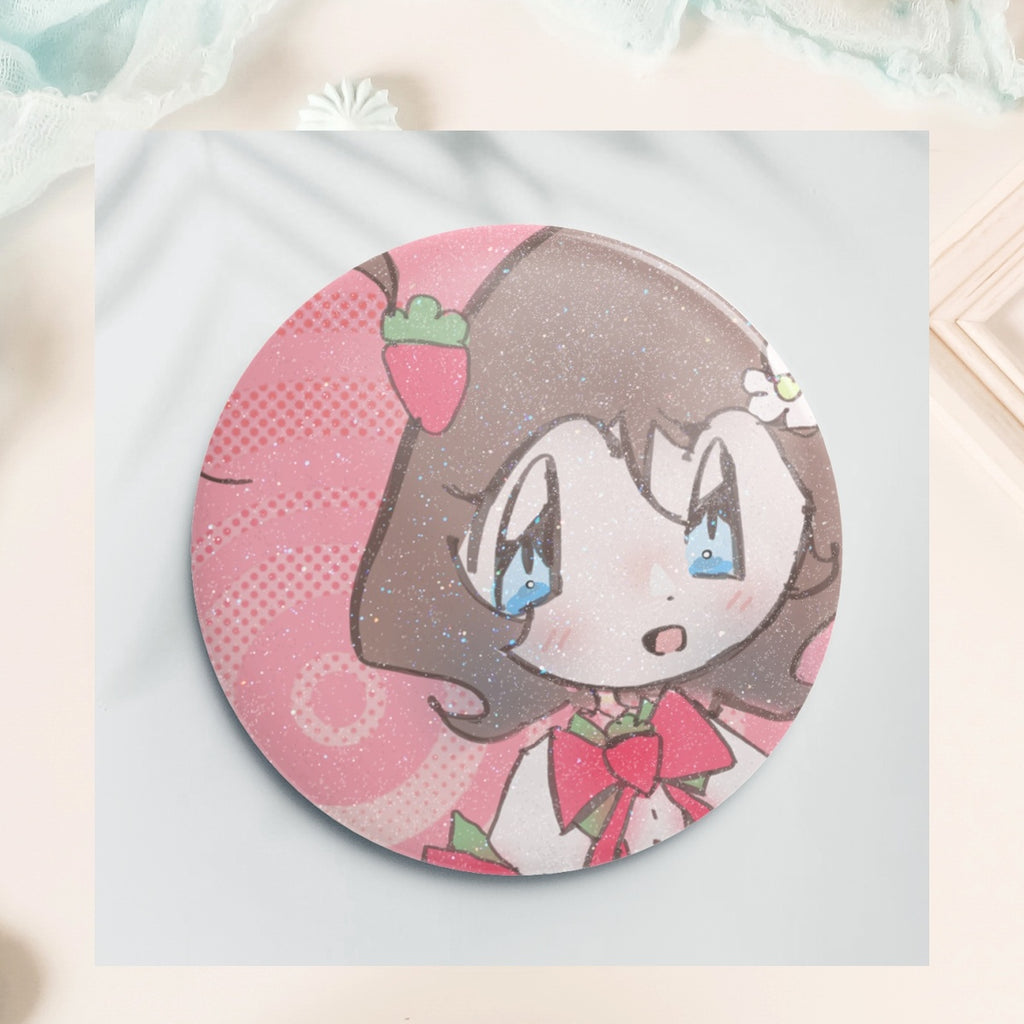 Goldie Cute Strawberry pin !! ٩(๑❛ᴗ❛๑)۶